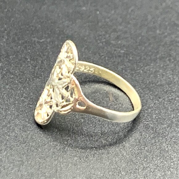 VTG Solid Sterling Silver 925 Pierced Filigree Design Statement Ring Size 7.75 - Picture 3 of 9